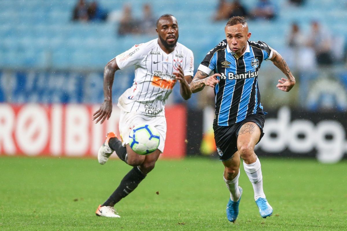 Grêmio e Corinthians não saem do zero