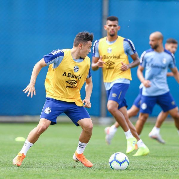 Grêmio: treino antes de viajar ao Rio de Janeiro