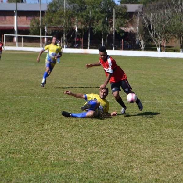 Regional: equipes jogam as quartas de final