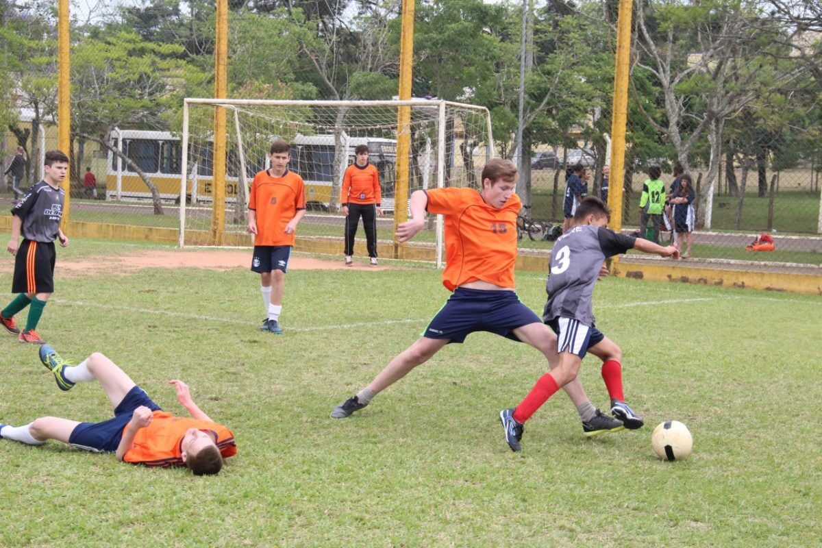 Estrela transfere jogos escolares para a próxima semana