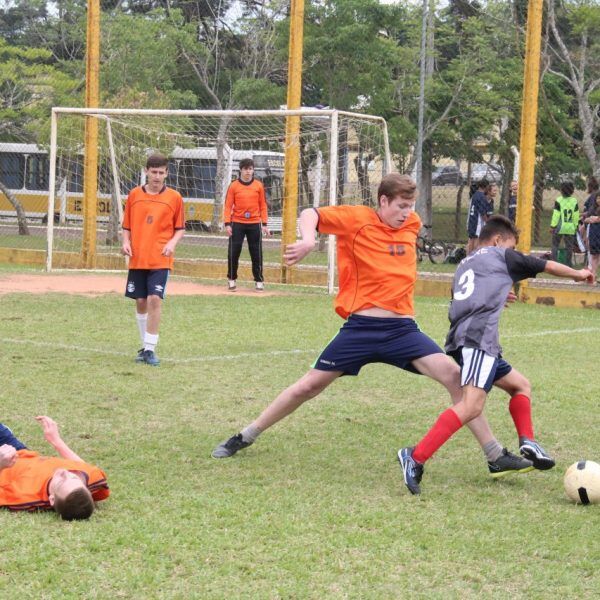 Estrela transfere jogos escolares para a próxima semana