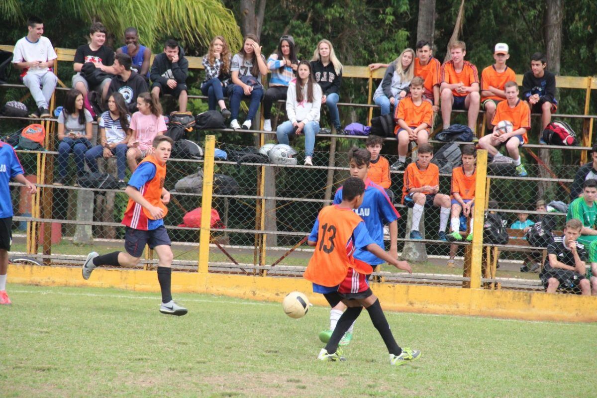 Jogos escolares: chegou a vez do futebol