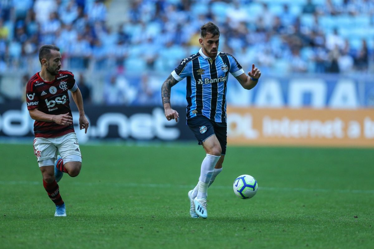 Recuperado de lesão, Vizeu quer permanecer no Grêmio