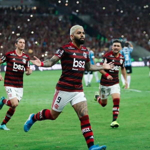 Flamengo e River Plate disputam o título em Lima