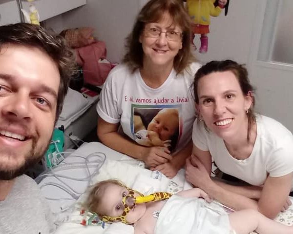 Após 20 dias internada no hospital, Lívia Teles volta a Teutônia