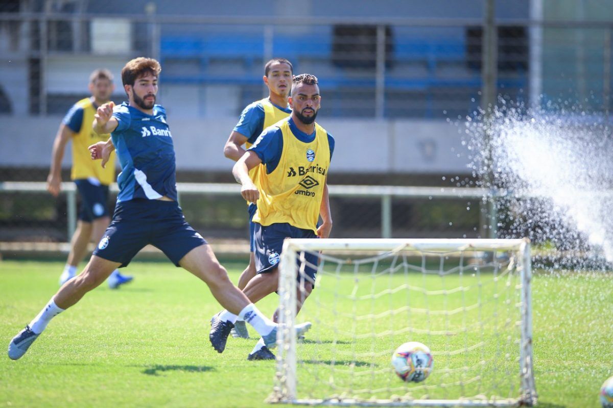 Planejamento da estreia é rediscutido no Tricolor