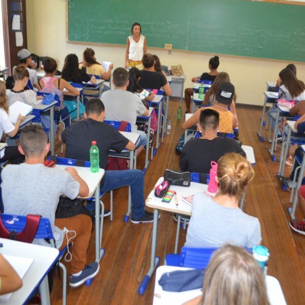 Inscrições na rede estadual de educação se encerram nesta sexta