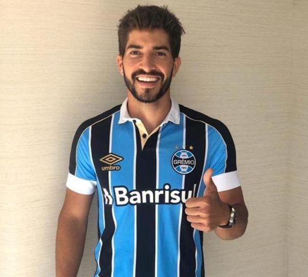 Lucas Silva é o primeiro reforço de 2020