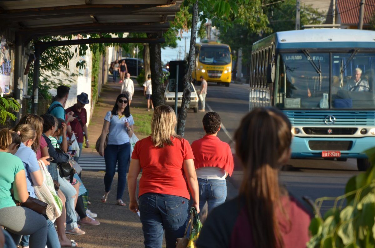 Expresso Azul vence licitação. Concorrente contesta resultado