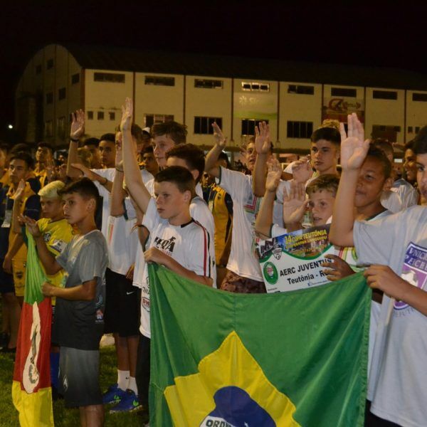 Copa Teutônia de futebol reúne mais de 1,7 mil atletas