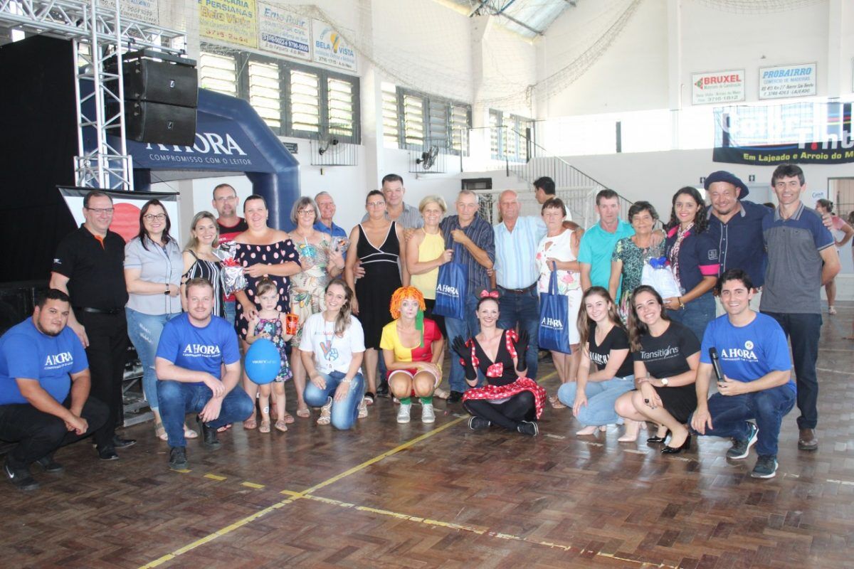 Evento arrecada verba para construção de igreja