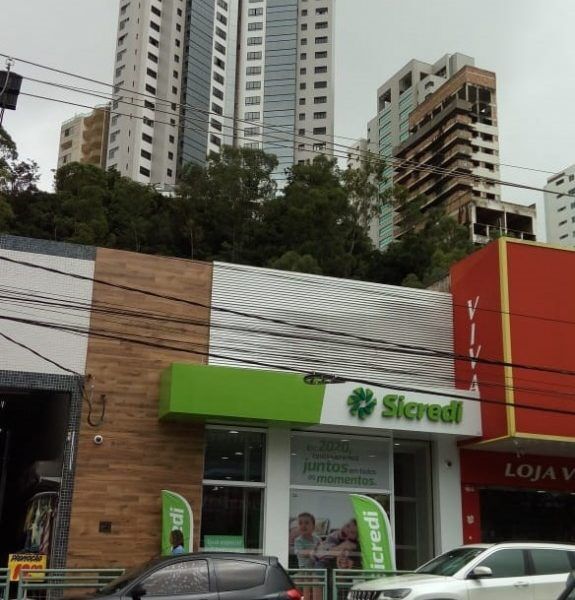 Sicredi avança  em MG