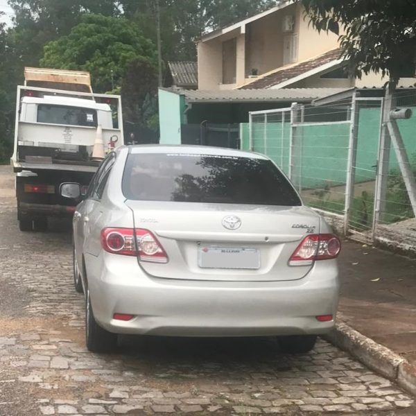 BM recupera veículo e prende dupla suspeita do roubo