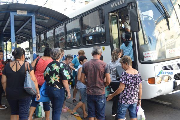 Expresso Azul e município assinam contrato de concessão
