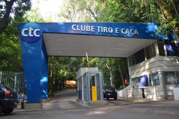 Clubes sociais e CTGs tentam impedir cobrança de IPTU
