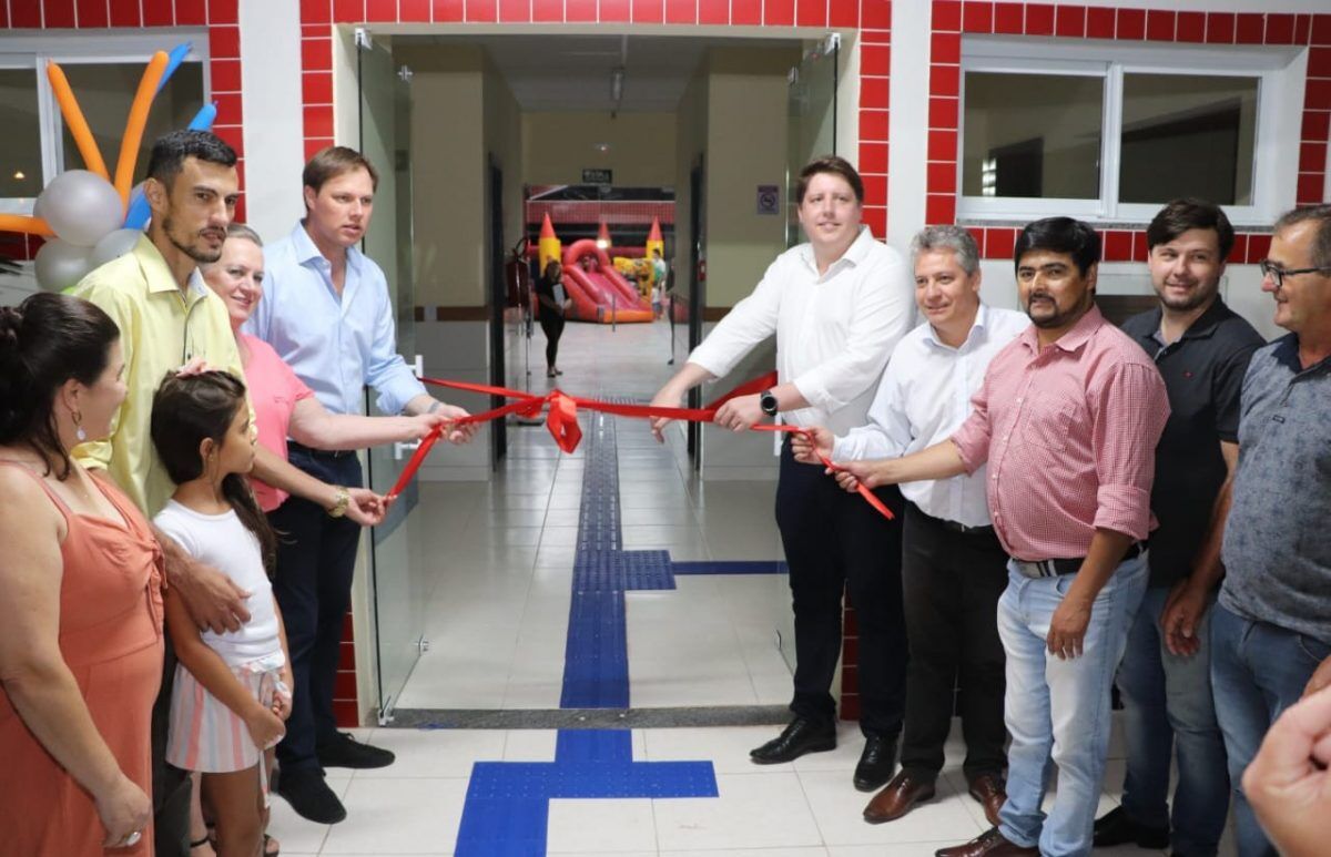 Após sete anos, governo inaugura escola de Educação Infantil no Alesgut