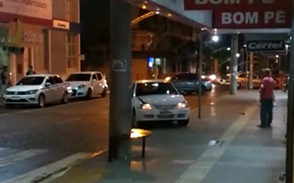 Vídeo: Briga de trânsito causa tensão na Júlio de Castilhos