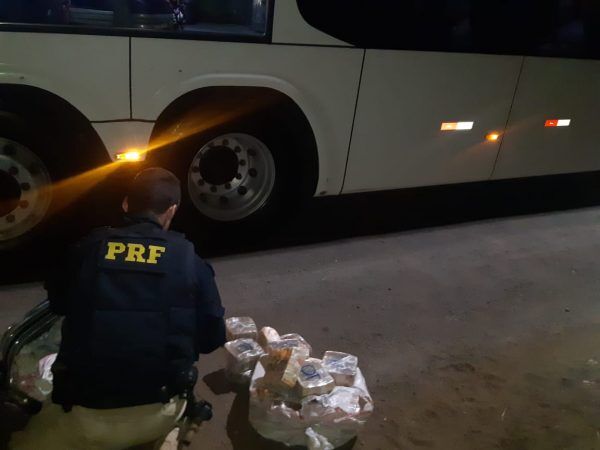 Homem é preso por transportar R$ 400 mil sem comprovação