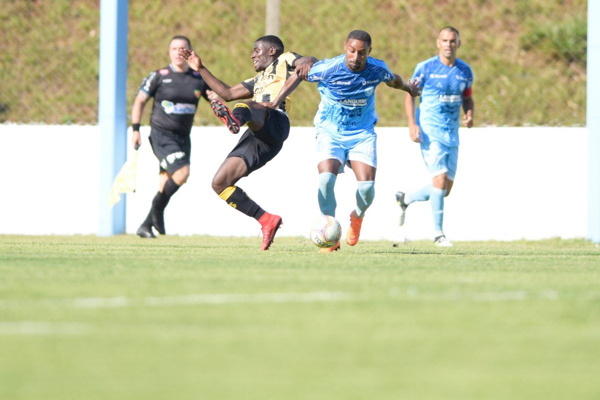 Alviazul enfrenta o Guarani no Clássico dos Vales