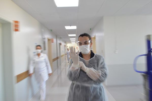 Primeiro paciente a morrer de coronavírus não viajou para o exterior