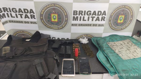 Dupla é presa após tiroteio no bairro Moinhos, em Estrela