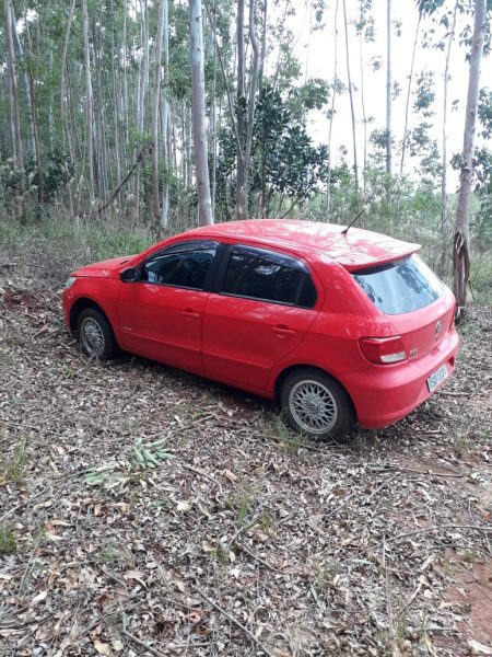 Veículo furtado é encontrado em Taquari