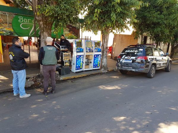 Fiscalização e Polícia Civil interditam bar no Bairro Americano