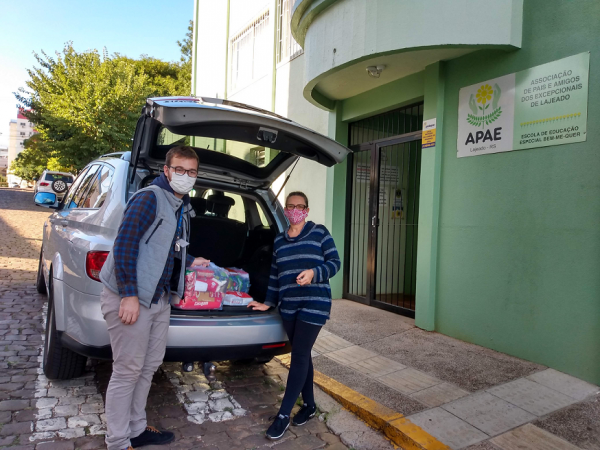 Apae arrecada produtos para doar a famílias 