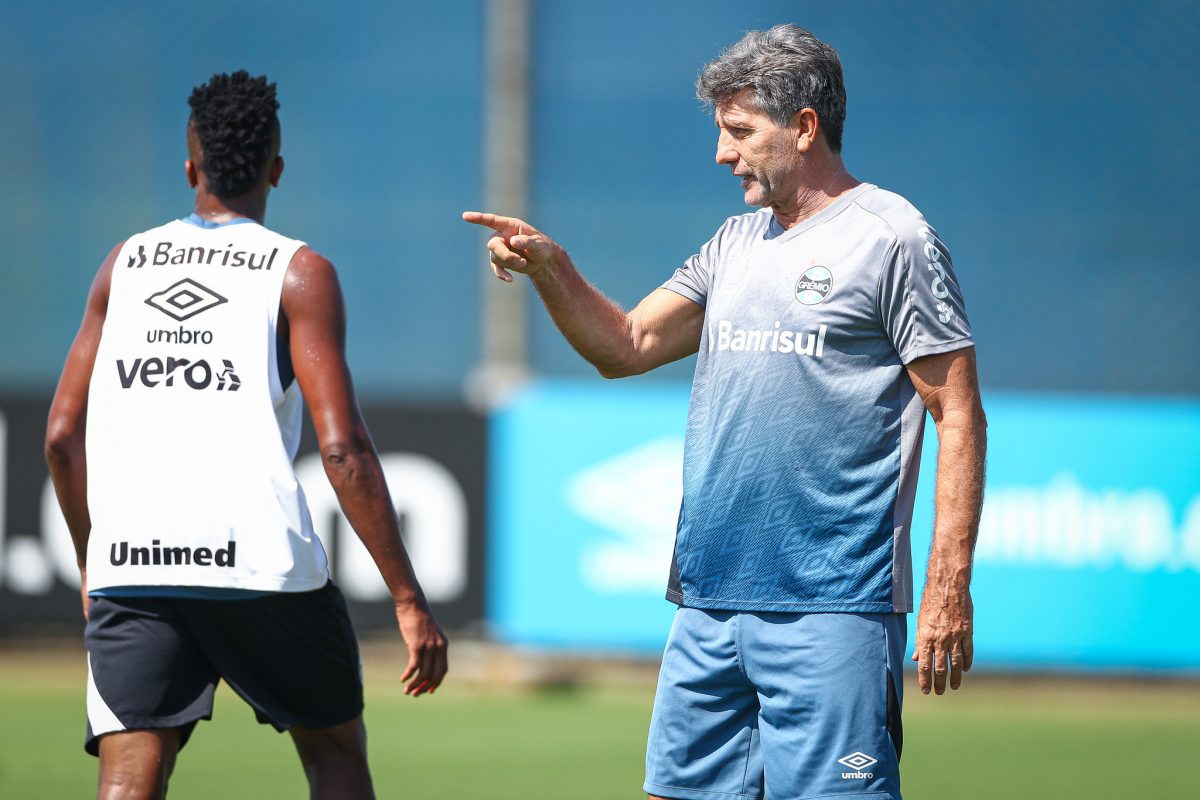 De volta ao Grêmio, Renato testa negativo para Covid-19 e inicia trabalhos