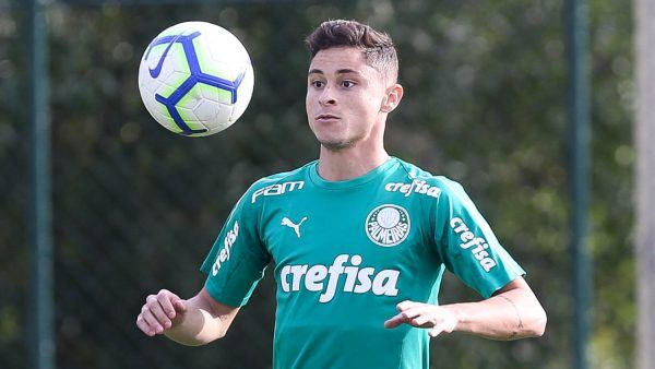 Grêmio consulta o Palmeiras por Diogo Barbosa