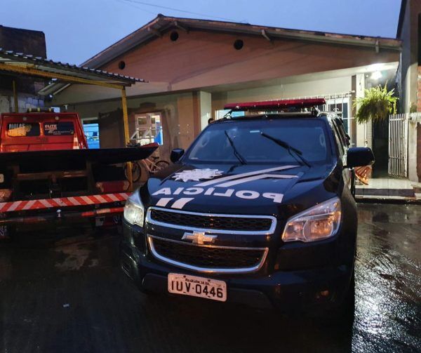 Polícia prende quadrilha especializada em furto de caminhões