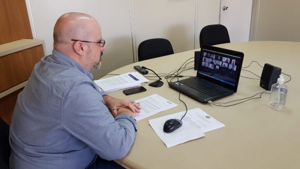 Estado e Amturvales debatem nova fase do Trem dos Vales