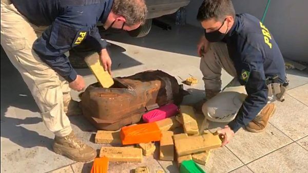 PRF prende traficante com 34 quilos de maconha em Lajeado