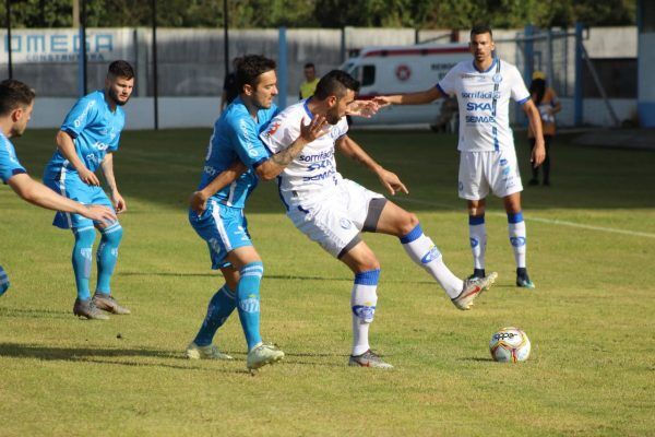 Brasil de Pelotas e Juventude jogam no Estádio Alviazul