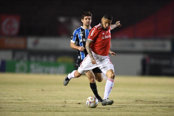 Dupla Gre-Nal volta a jogar em casa