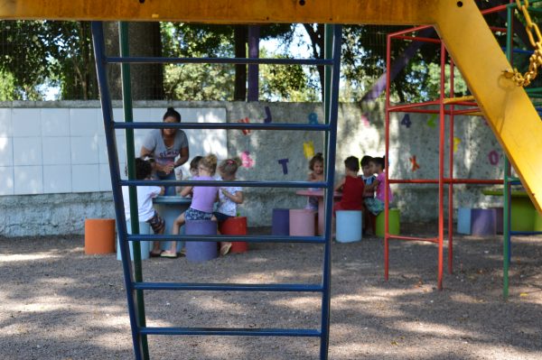 Até 200 mil crianças em busca de creche, estima o governo