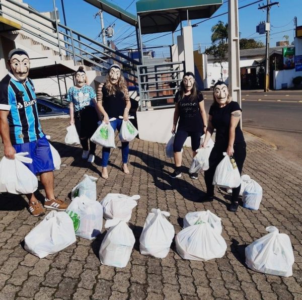 “Anônimos do Bem” promovem ação solidária neste sábado