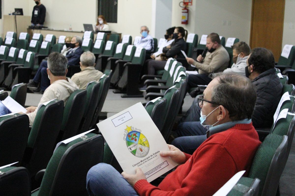 Câmara renova cedência de terreno a empresa