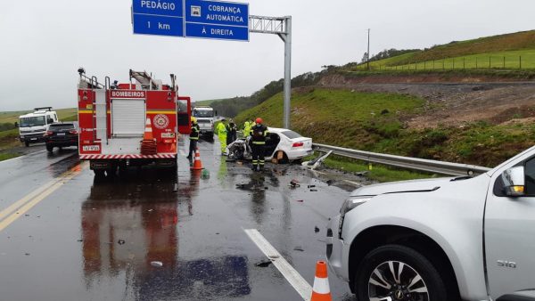 Mulher morre em acidente na BR-386, em Fontoura Xavier