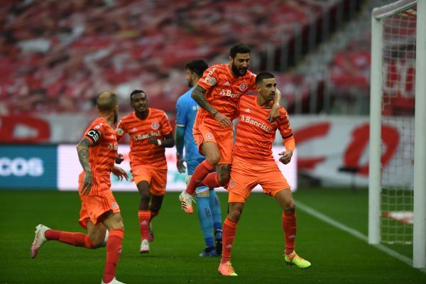 Empate frustrante no Beira-Rio