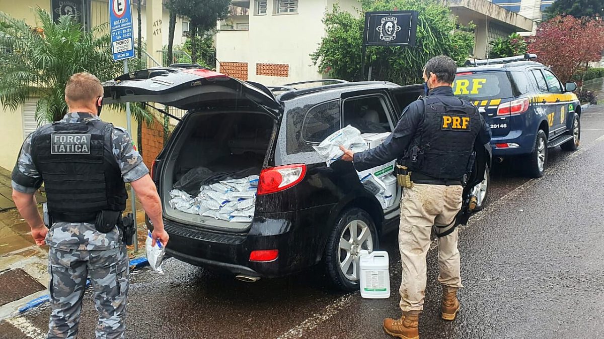 PRF e BM prendem contrabandista de agrotóxicos em Lajeado