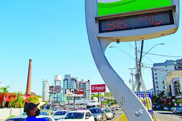 Fim de semana será de calorão no Vale