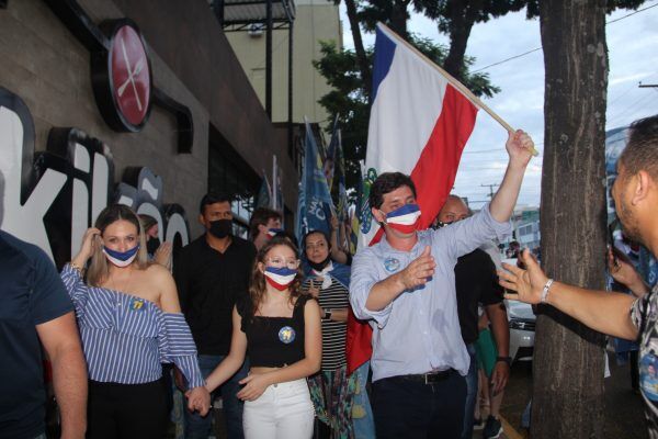 Prefeito Marcelo Caumo comemora reeleição