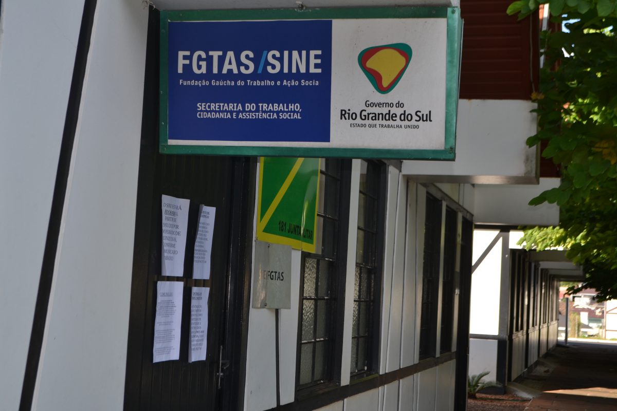 Agências FGTAS/Sine oferecem cerca de 4,3 mil vagas de emprego