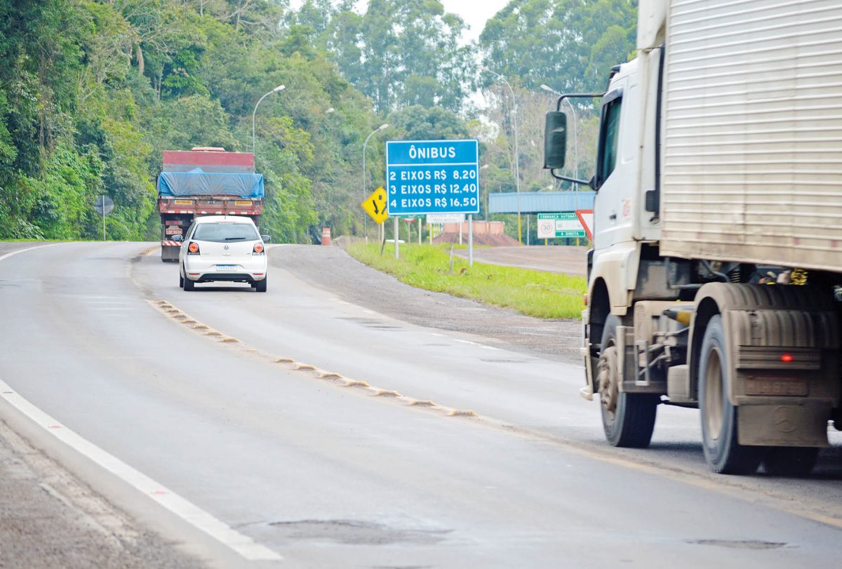 Reunião traça planos para a  concessão das ERSs 129,130 e 453