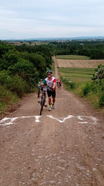 Ciclistas conhecem as paisagens de Teutônia