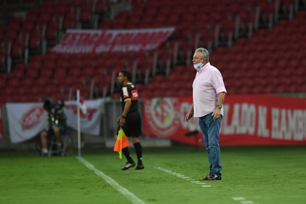 Abel deve seguir até o fim do Brasileirão