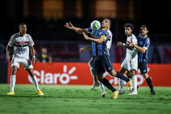 Grêmio comemora classificação no fim de ano