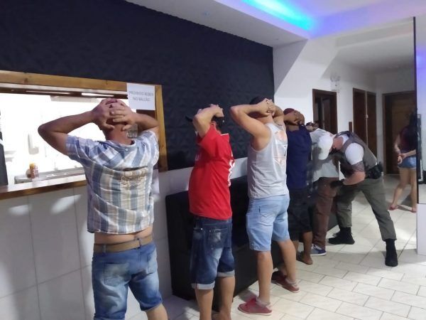 Ação contra covid-19 termina com sete estabelecimentos notificados em Arvorezinha