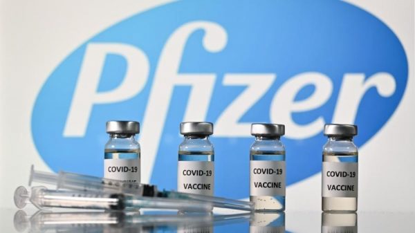 Anvisa certifica Pfizer, uma das produtoras de vacina da covid-19